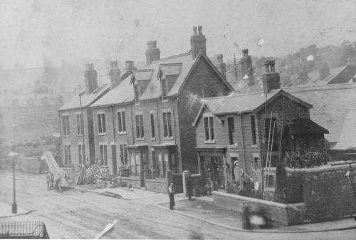 Sharrowvale-Rd-Brooke-Brays-Shop-c1905-p35-Old-Sharrow